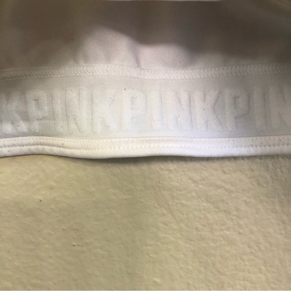 Victoria’s Secret Pink Ultimate metallic Graphic Racerback Sport Bra Size XS - Picture 3 of 9